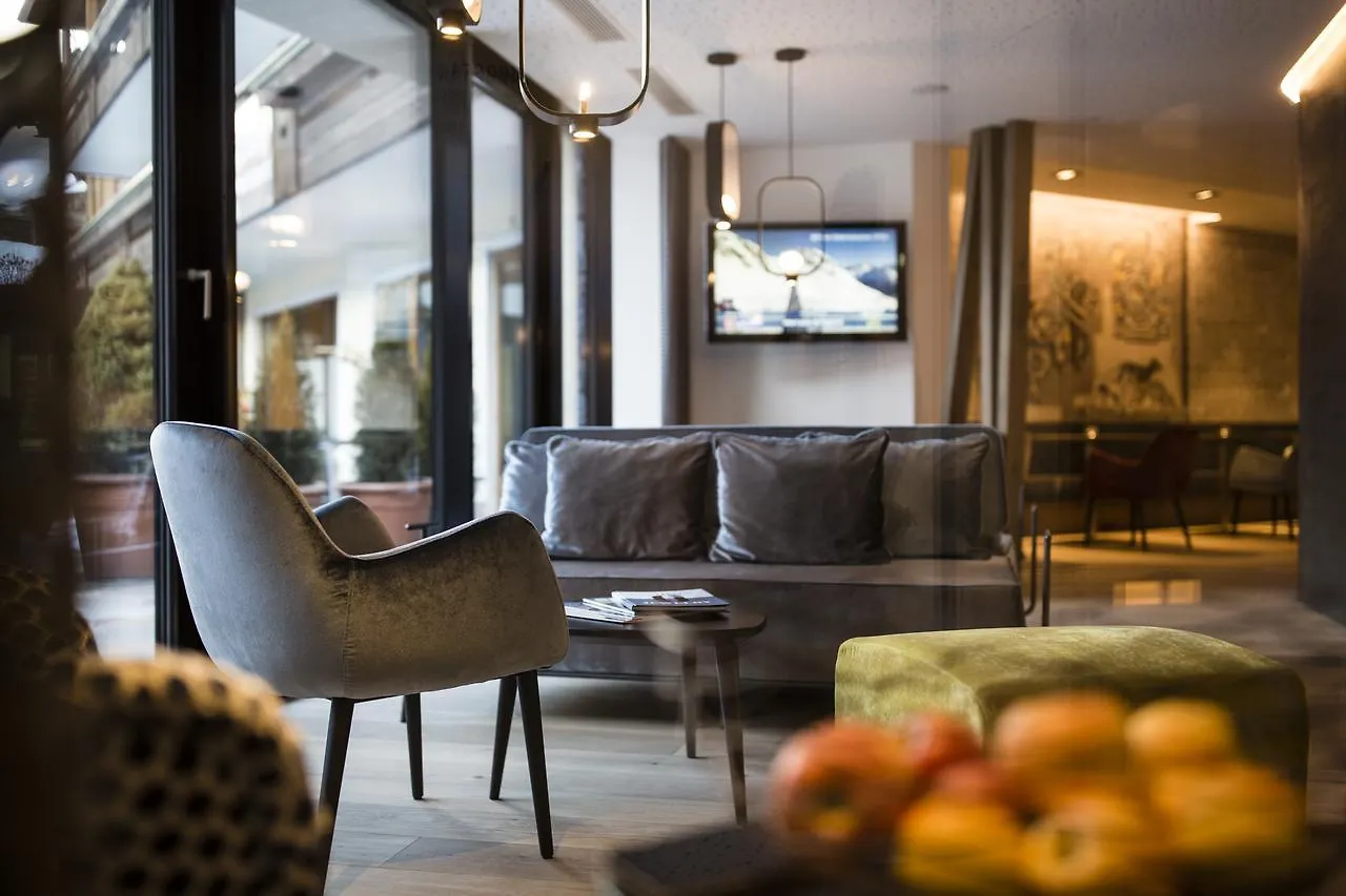 Stefan Hotel