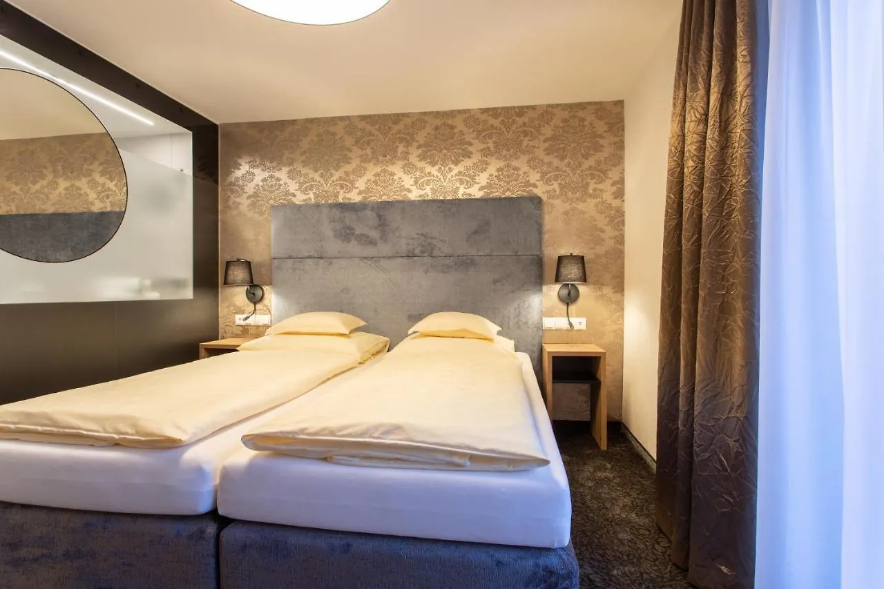 Stefan Hotel