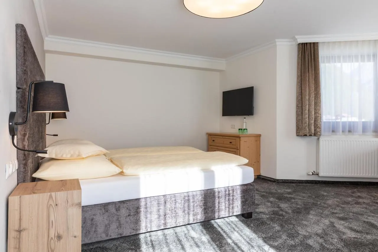 Stefan Hotel
