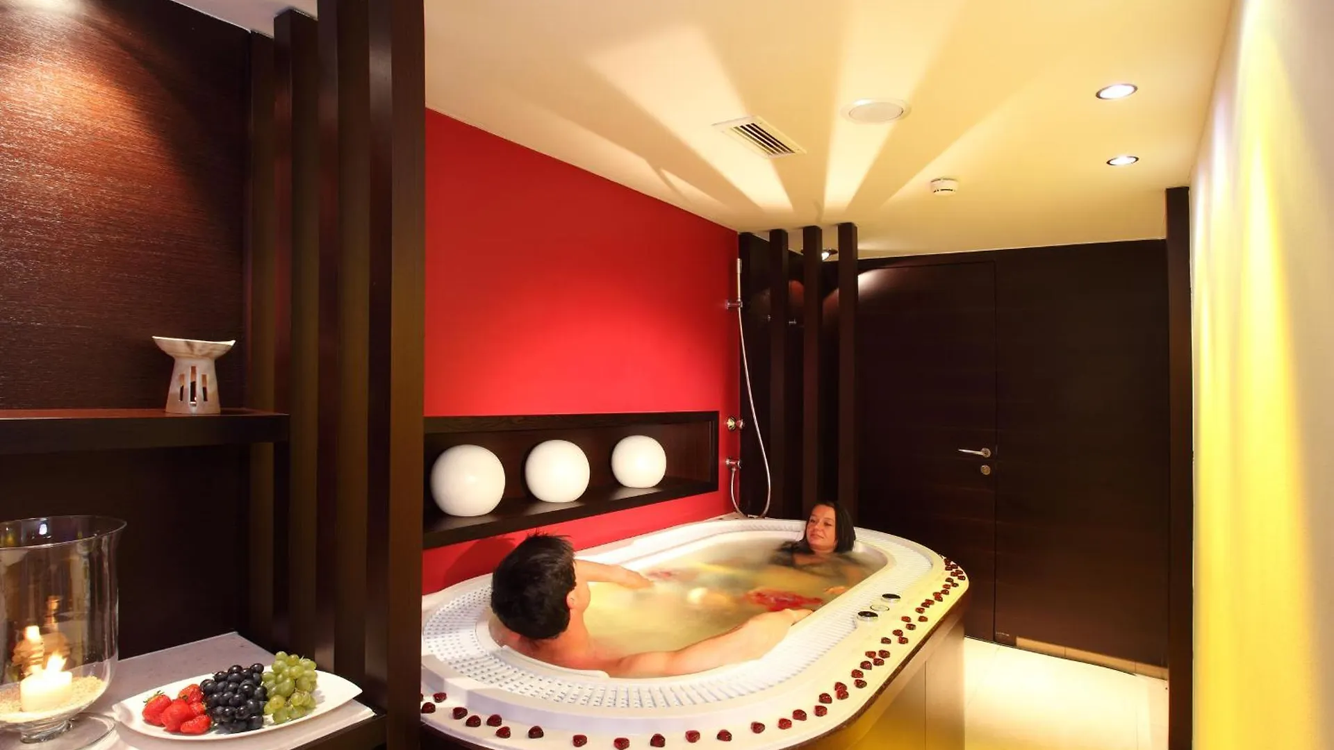 ****  Stefan Hotel Austria